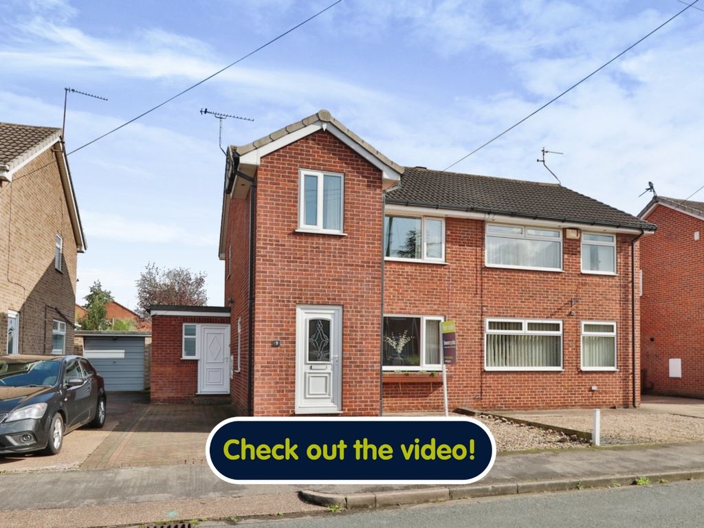 3 bed semidetached house for sale in St. Annes Drive, Cottingham HU16