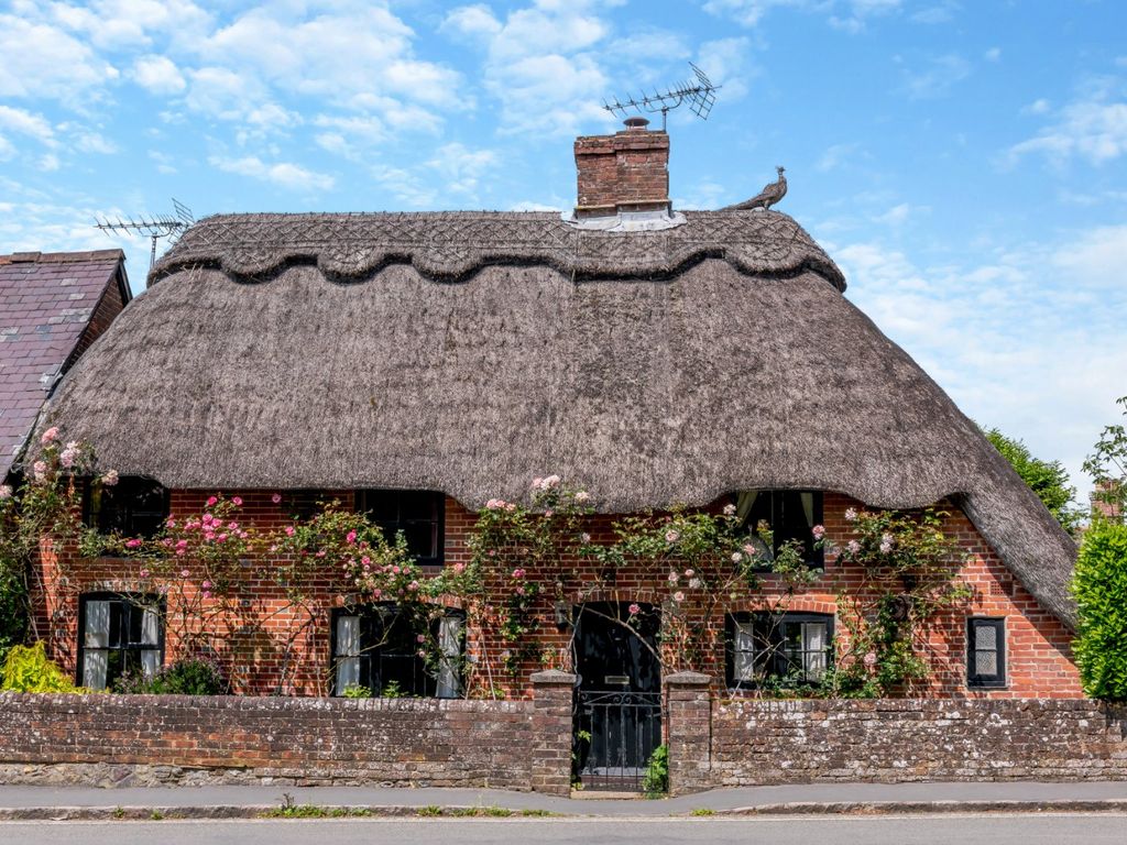 3 bed detached house for sale in Bosham Lane, Bosham, Chichester, West Sussex PO18, £795,000