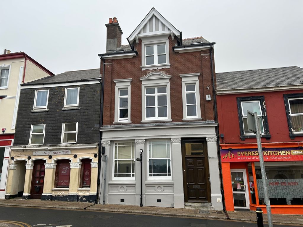 2 bed flat to rent in Lower Fore Street, Saltash PL12, £800 pcm Zoopla