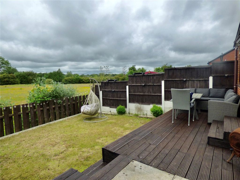 3 bed semidetached house for sale in Parkside, Lea, Preston