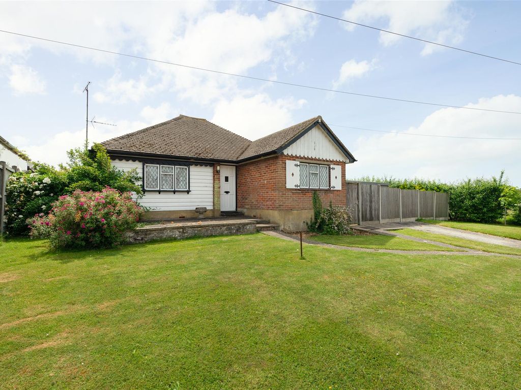2 bed detached bungalow for sale in Hillside Road, Whitstable CT5 Zoopla