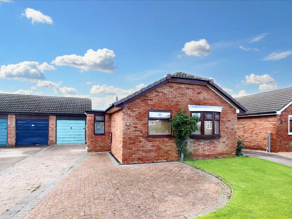 2 bed detached bungalow for sale in Lynd Close, Selston, Nottingham