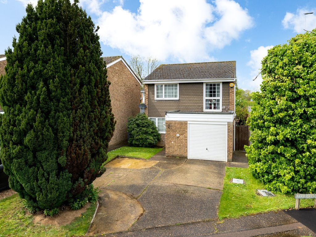 3 bed detached house for sale in Parr Crescent, Hemel Hempstead