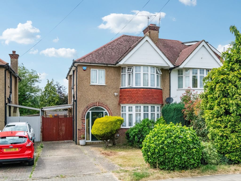 3 bed semidetached house for sale in Headstone Lane, Harrow HA2, £