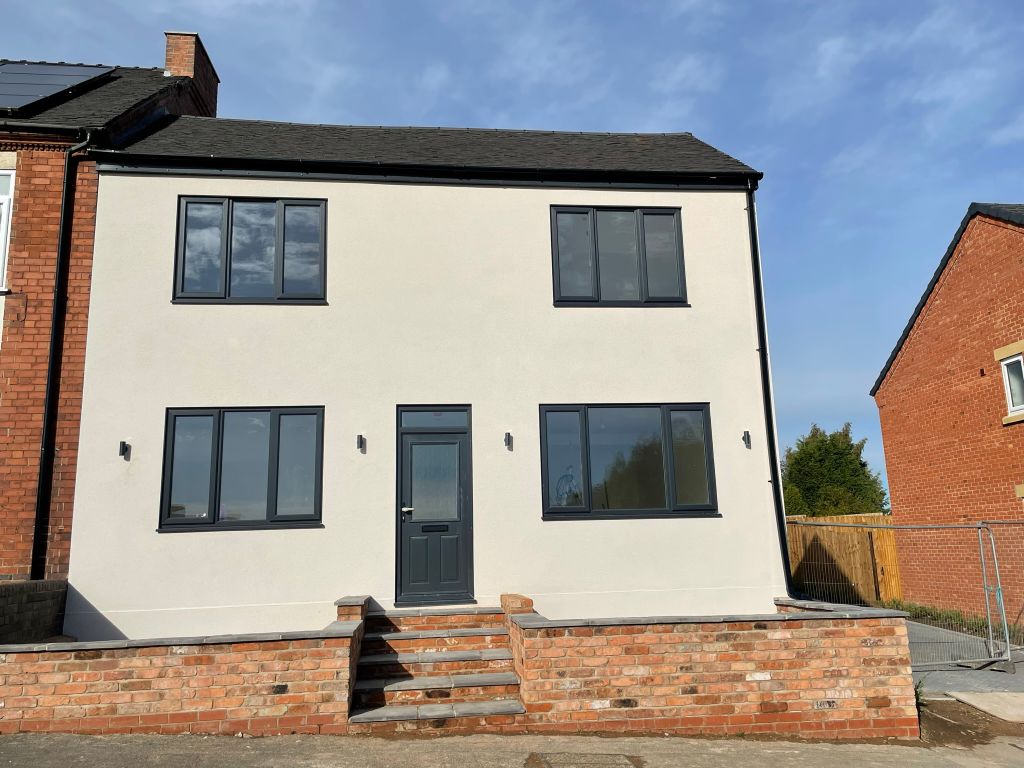 4 bed detached house for sale in Woodville Road, Overseal DE12, £