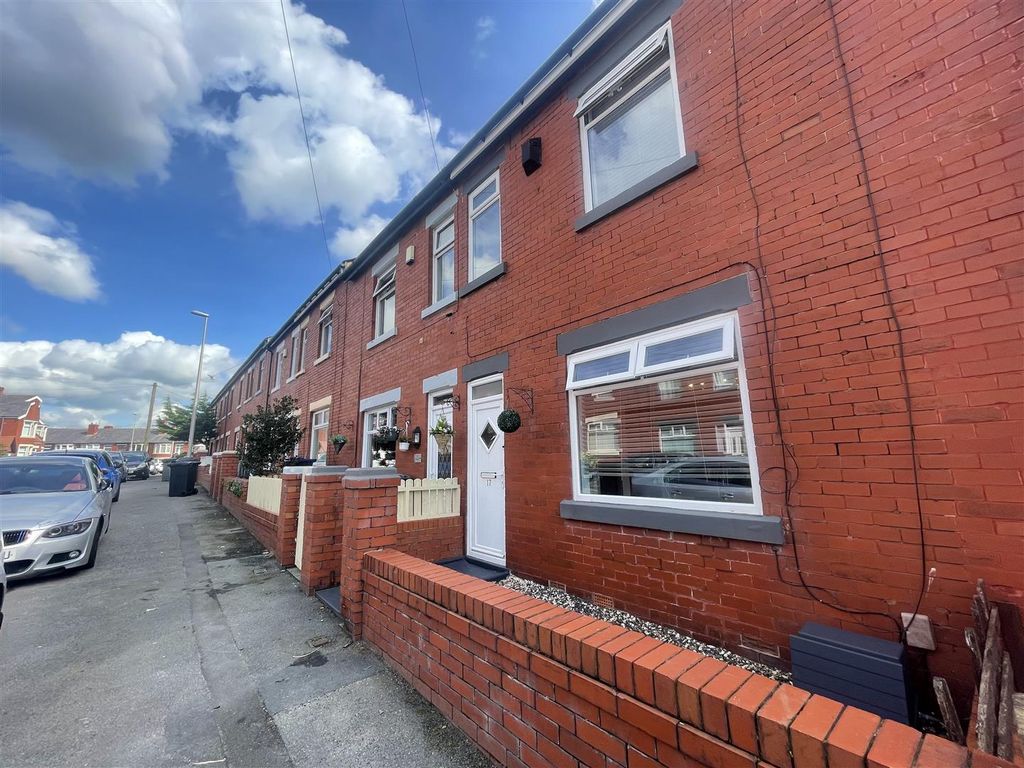 3 bed terraced house for sale in Kingsland Grove, Blackpool FY1, £
