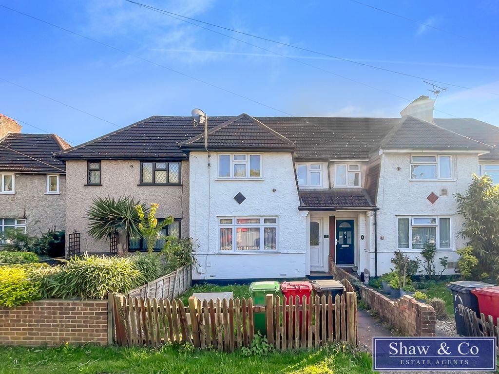 3 bed terraced house for sale in Old Bath Road, Colnbrook, Slough SL3
