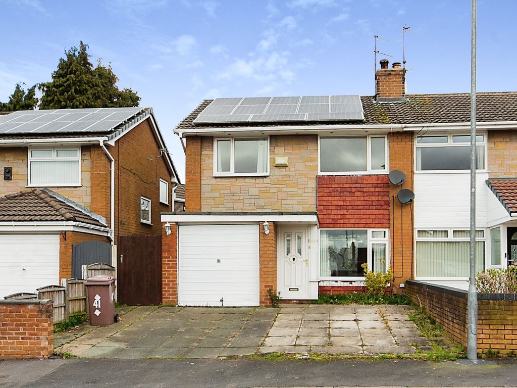 3 bed semidetached house for sale in Markfield Crescent, St. Helens