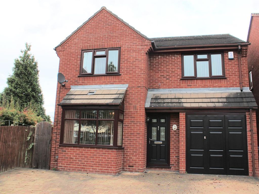 4 bed detached house for sale in Halesowen Road, Cradley Heath B64, £