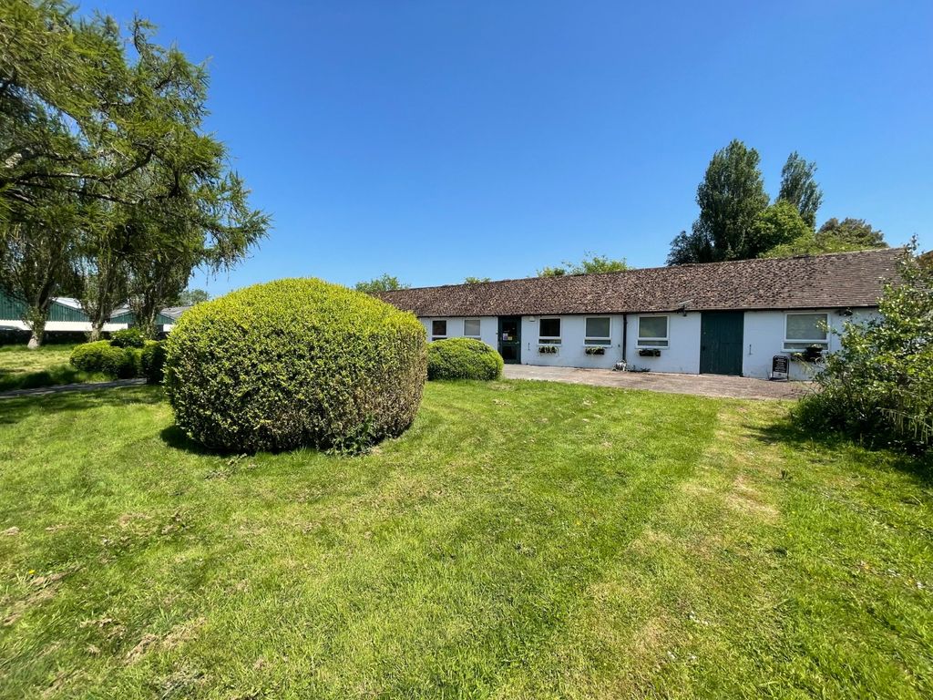 Country house to rent in Bentley, Ringmer, Lewes, East Sussex BN8, £750