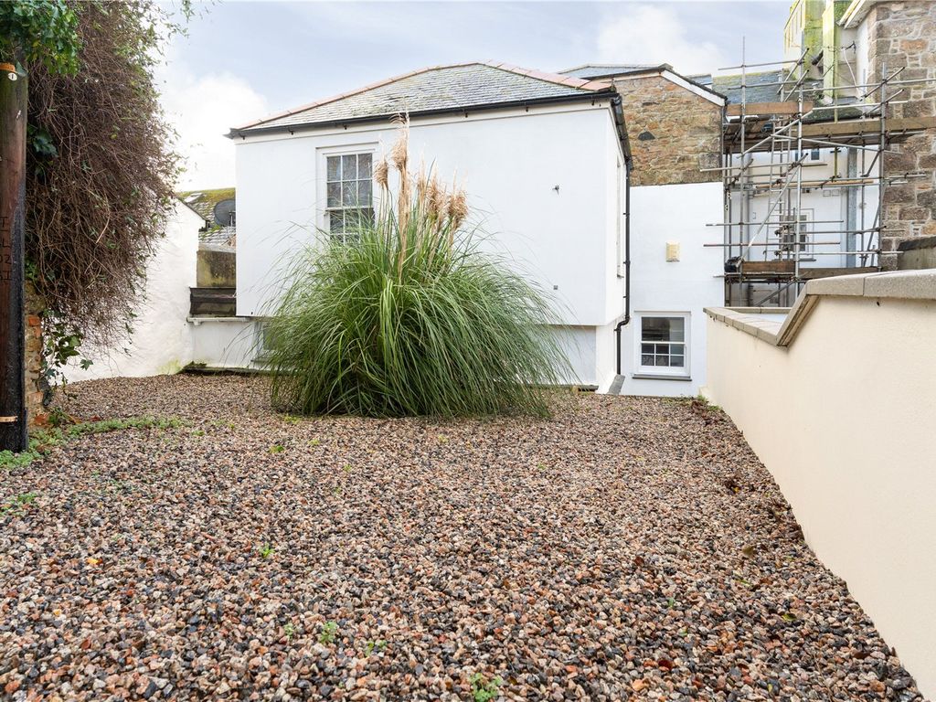 2 bed flat for sale in Alverton Terrace, Penzance TR18 Zoopla