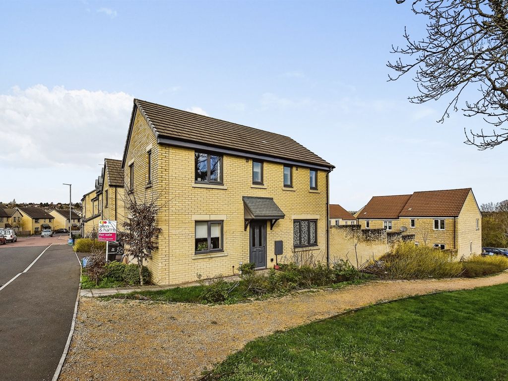 3 bed detached house for sale in Blackberry Road, Frome BA11 Zoopla