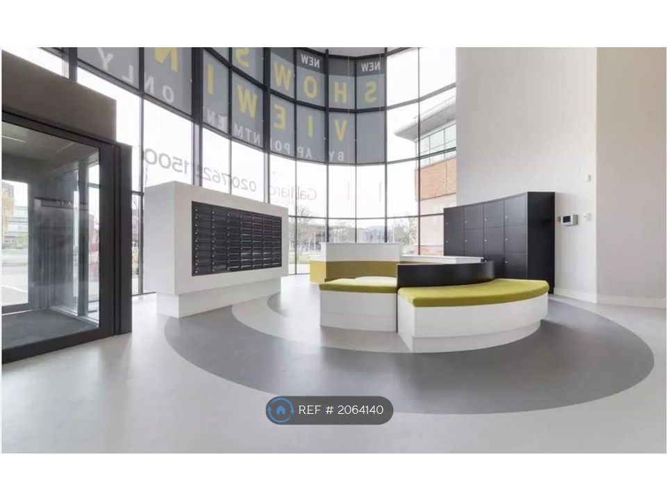 Studio to rent in Atria House, Slough SL1, £1,050 pcm Zoopla