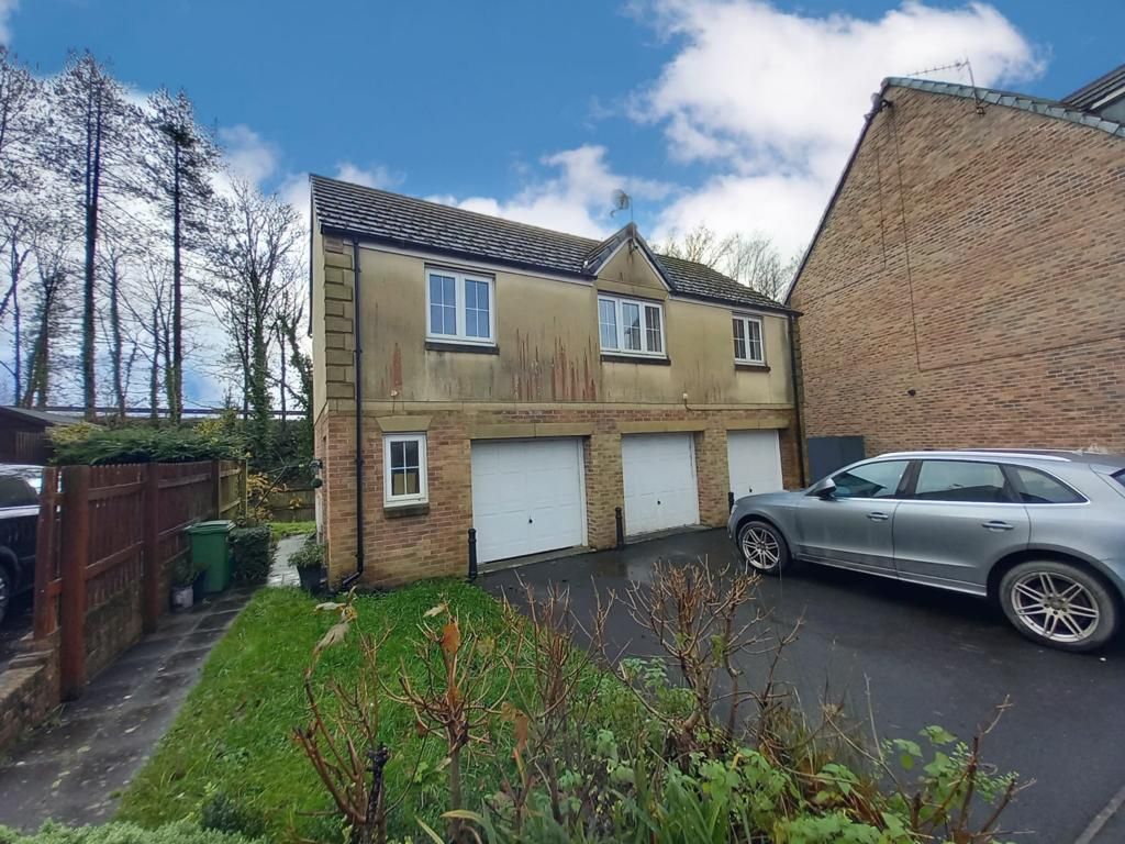 1 bed flat to rent in Denbeigh Court, Hirwaun, Aberdare CF44, £650 pcm Zoopla