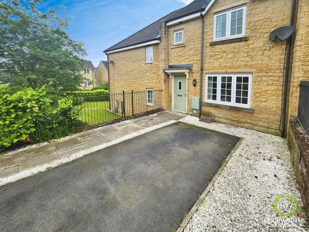 3 bed terraced house for sale in Fitzgerald Drive, Darwen BB3, £140,000 Zoopla