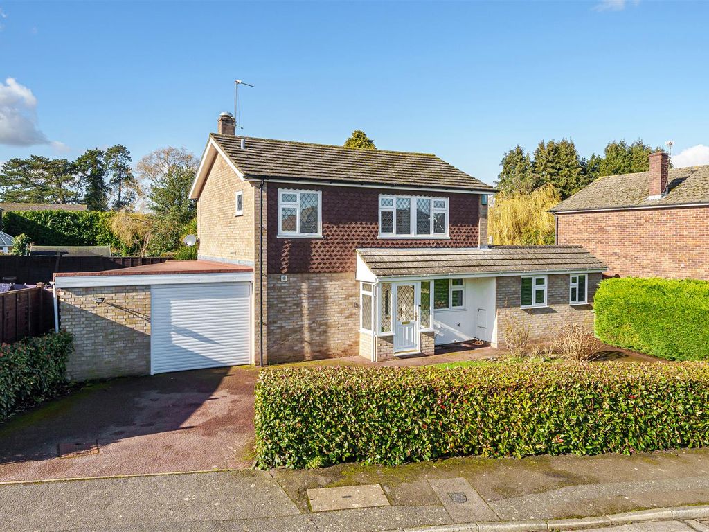 4 bed detached house for sale in Ufton Close, Maidstone ME15, £500,000 Zoopla
