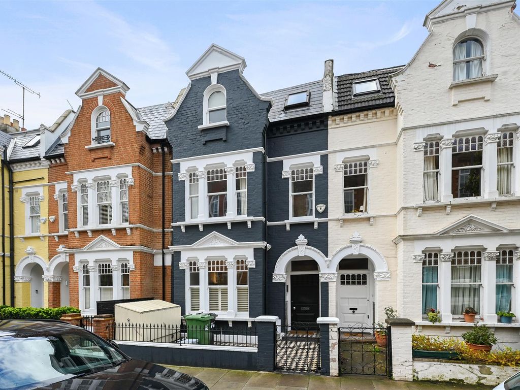 1 bed flat for sale in Addison Gardens, London W14, £715,000 Zoopla