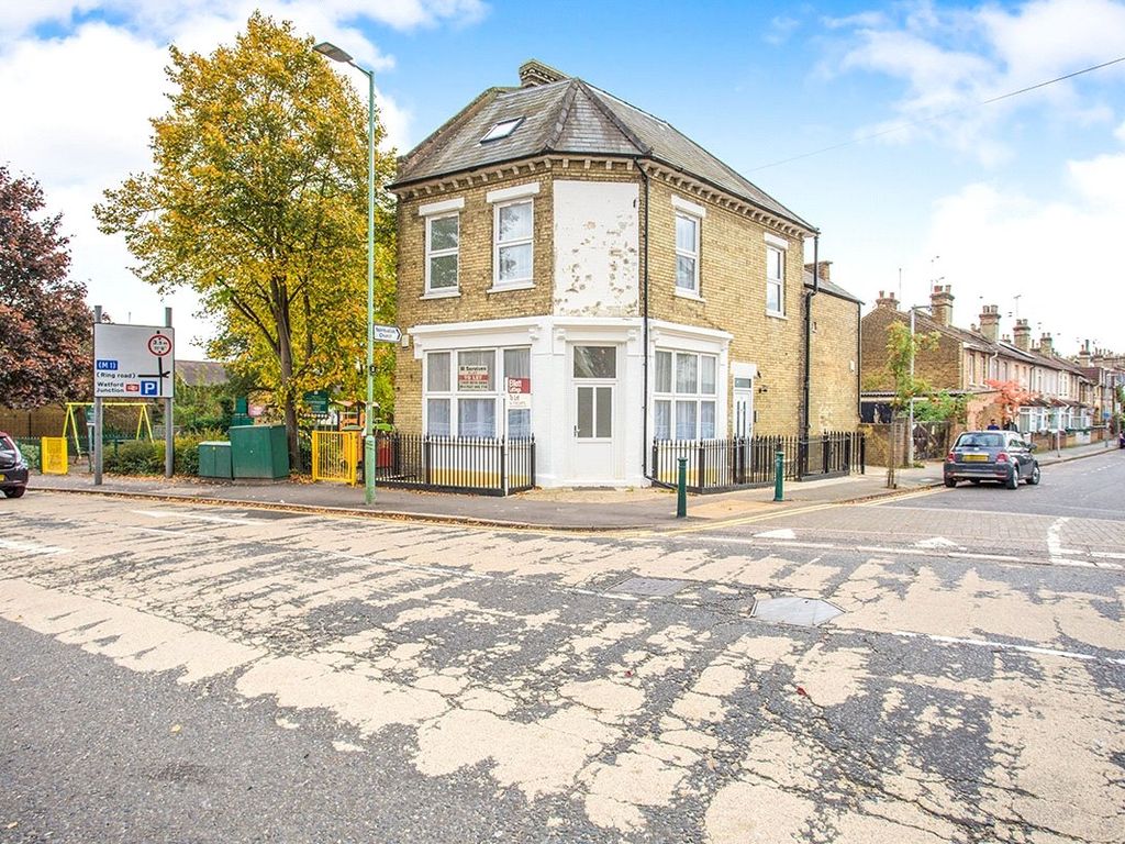 1 bed flat to rent in St. Johns Road, Watford, Hertfordshire WD17, £