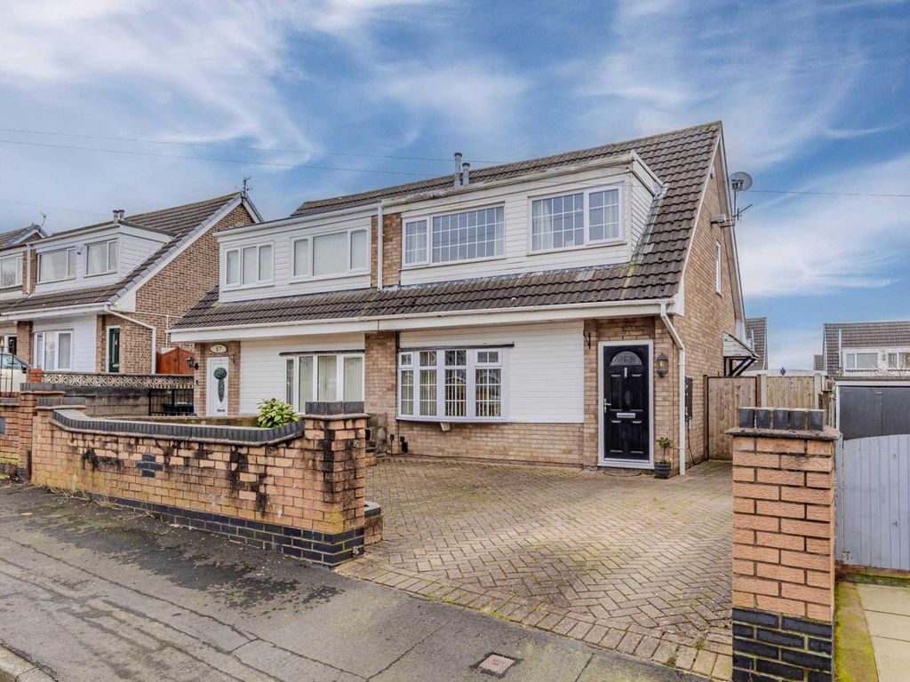 3 bed semidetached house for sale in Clayfield Grove West, Stoke On