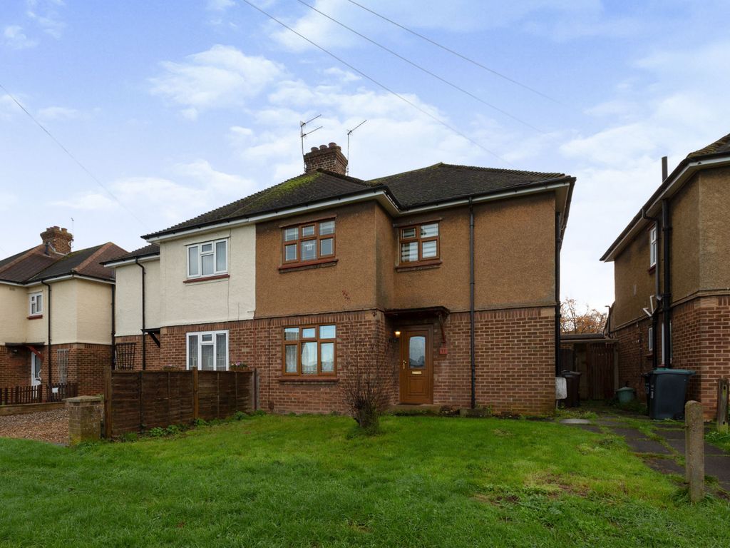 3 bed semidetached house for sale in Harden Road, Northfleet