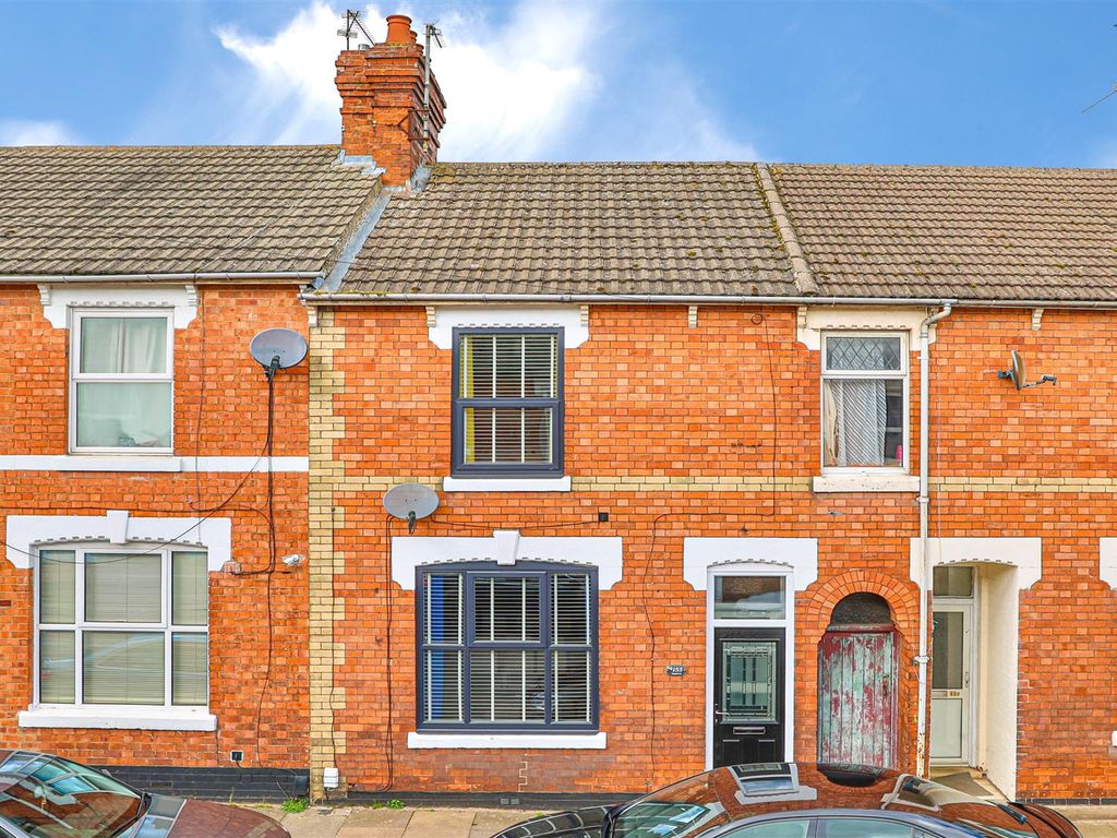 2 bed terraced house for sale in Regent Street, Kettering NN16 Zoopla
