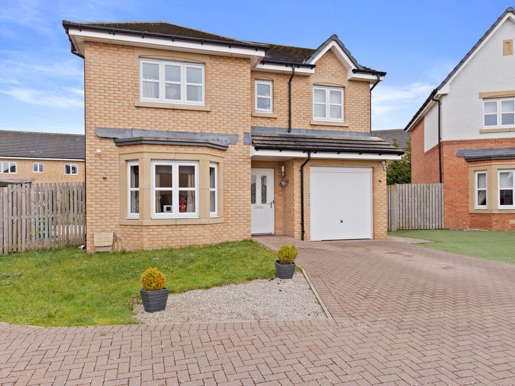4 bed detached house for sale in Raeswood Crescent, Glasgow G53, £