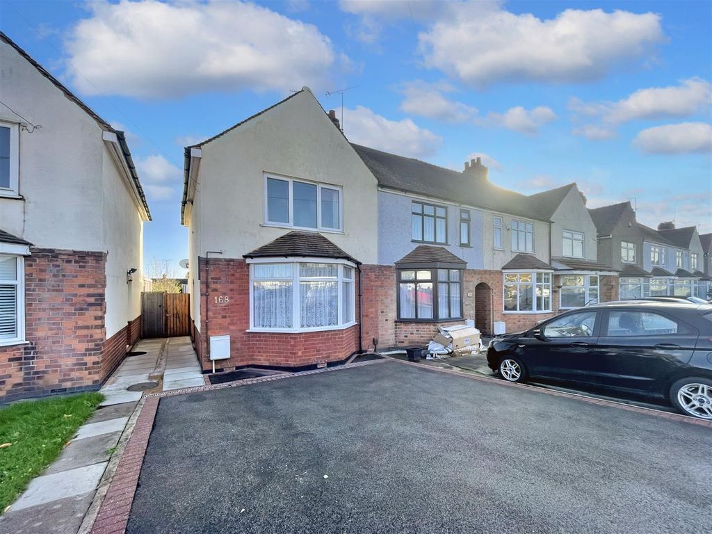 3 bed semidetached house for sale in Croft Road, Stockingford