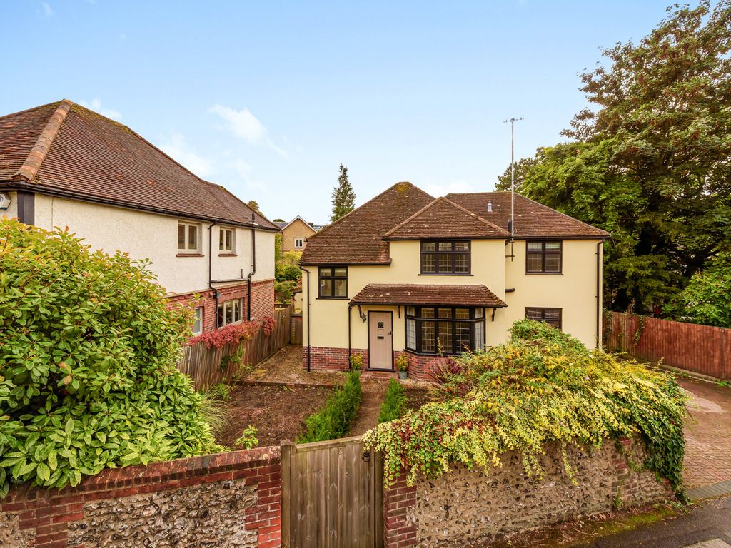 3 bed detached house for sale in Waterden Road, Guildford, Surrey GU1