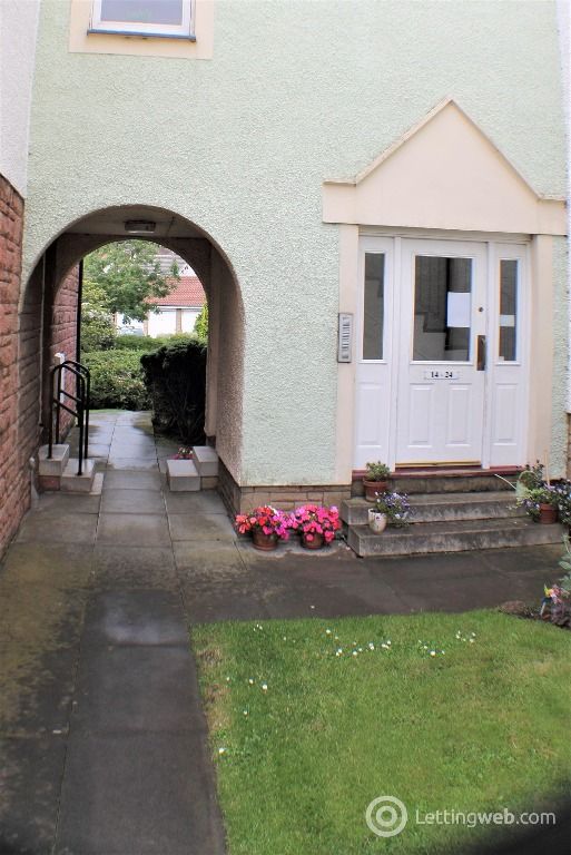 2 bed flat to rent in Harbour Place, Dalgety Bay, Fife KY11, £675 pcm