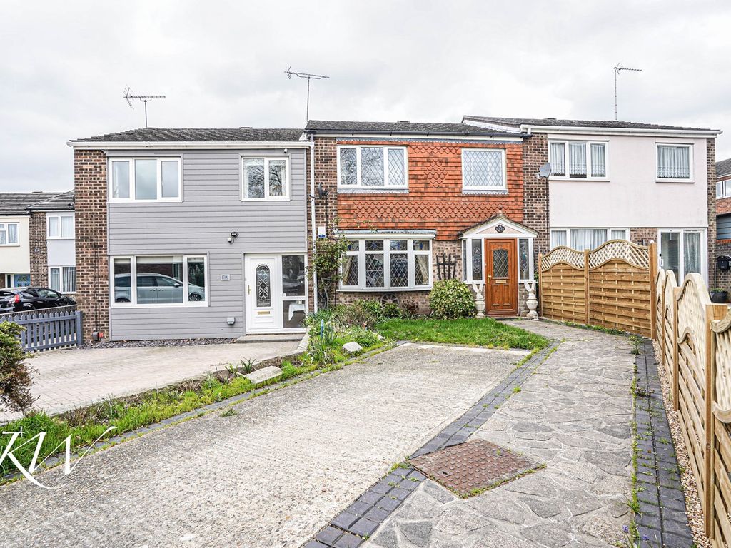 3 bed terraced house for sale in Magnolia Drive, Colchester CO4 Zoopla