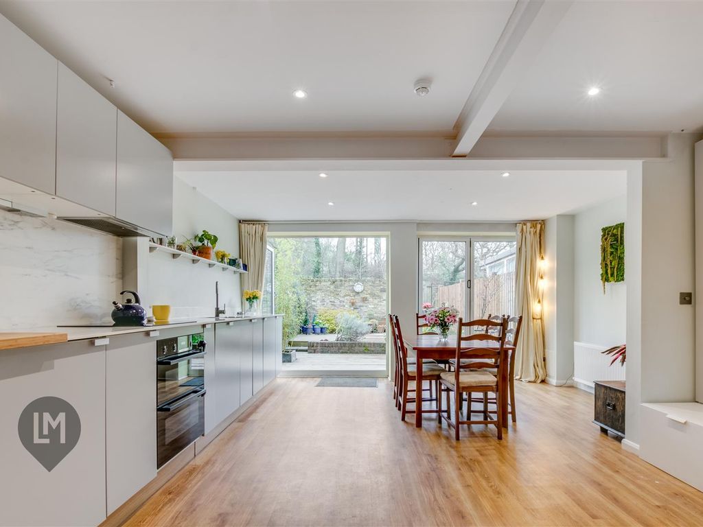 3 bed property for sale in Ringwood Gardens, London SW15, £625,000 Zoopla