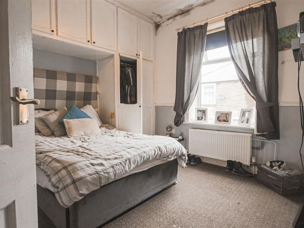 3 bed terraced house for sale in Prestwich Street, Burnley BB11, £