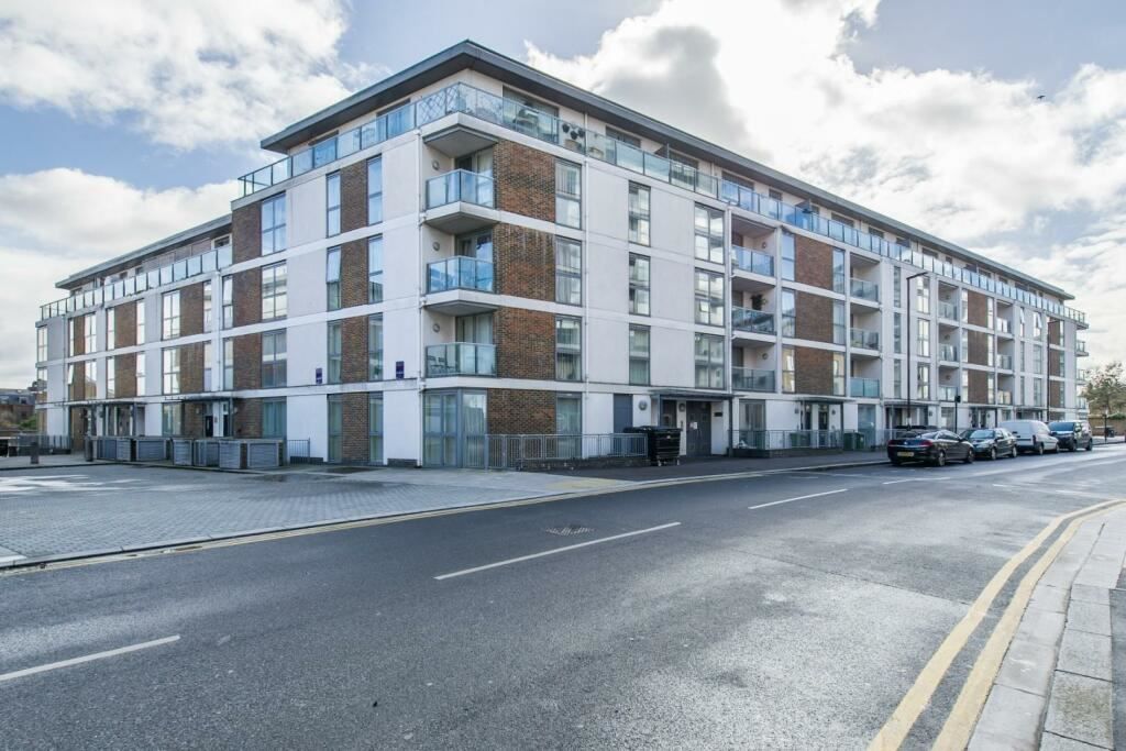 2 bed flat for sale in Banning Street, London SE10 Zoopla