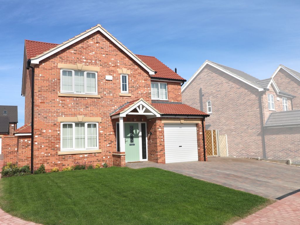New home, 4 bed detached house for sale in Fairways, Station Road