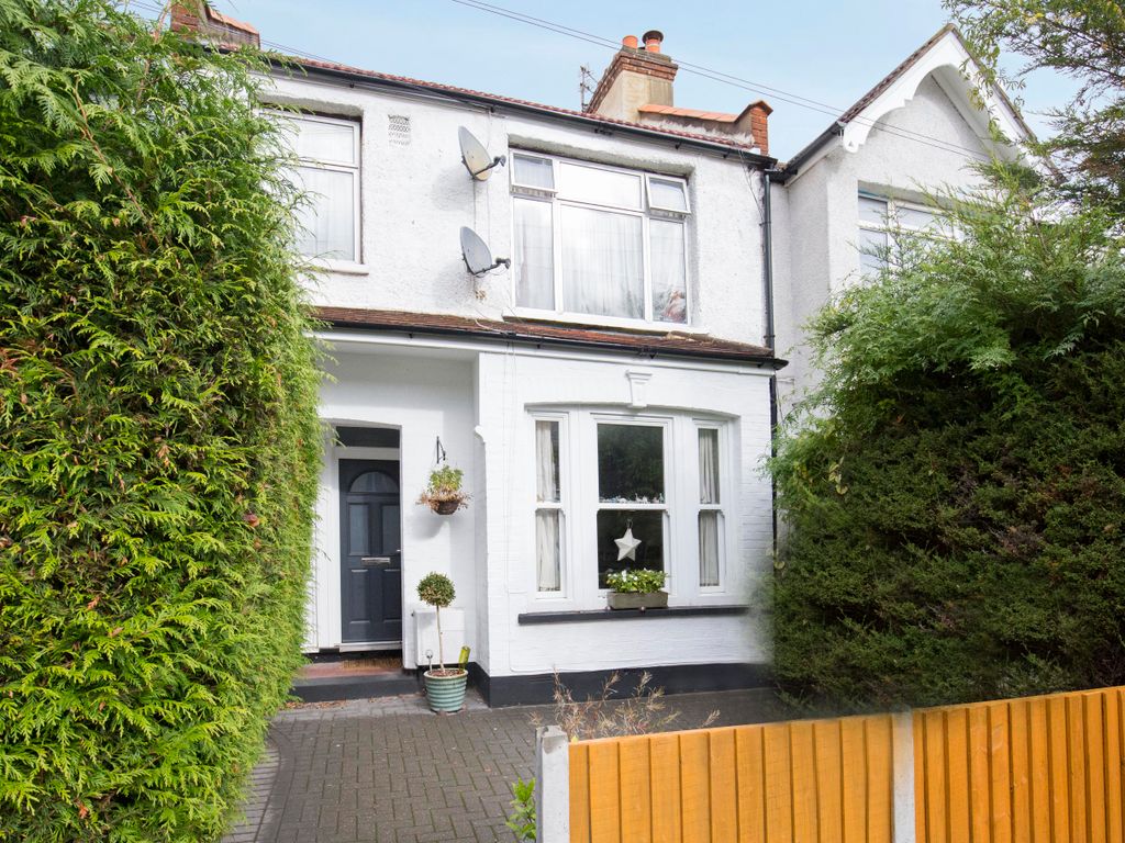 2 bed for sale in Tankerton Road, Surbiton KT6, £390,000 Zoopla