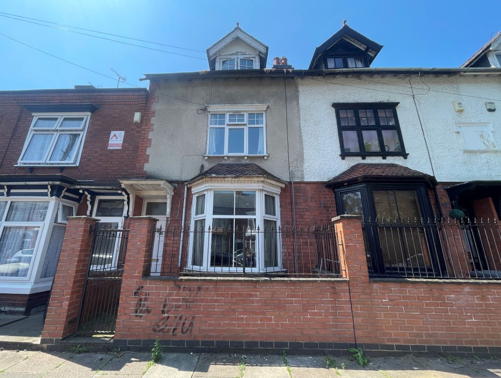 5 bed property for sale in 24 Winchester Avenue, Off Narborough Road
