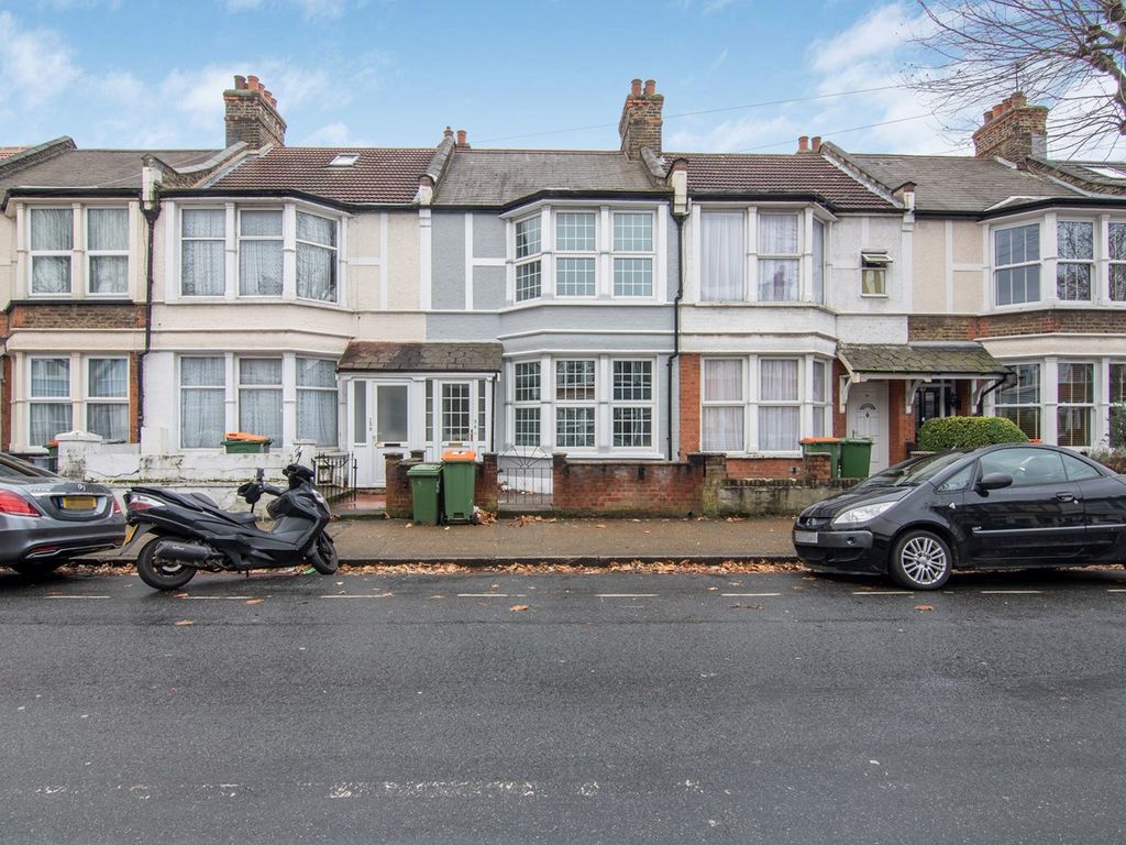 Henniker Gardens, East Ham, London E6