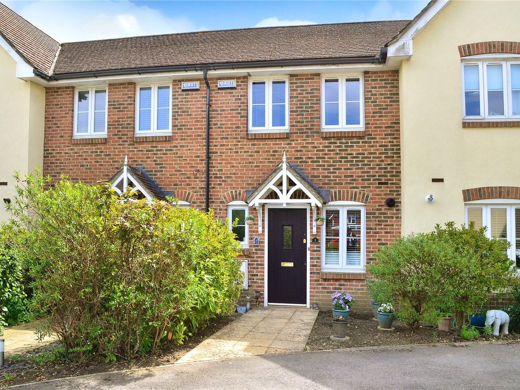 2 bed terraced house for sale in East Grinstead, West Sussex RH19 Zoopla