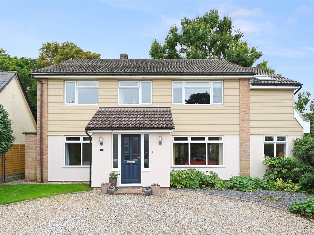 4 bed detached house for sale in Pleasant Road, Stortford