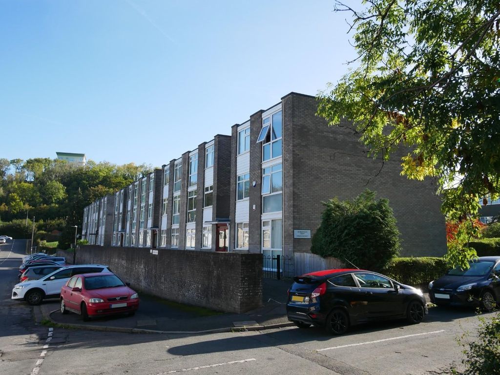 2 bed flat for sale in Bridge Street, Penarth CF64 Zoopla