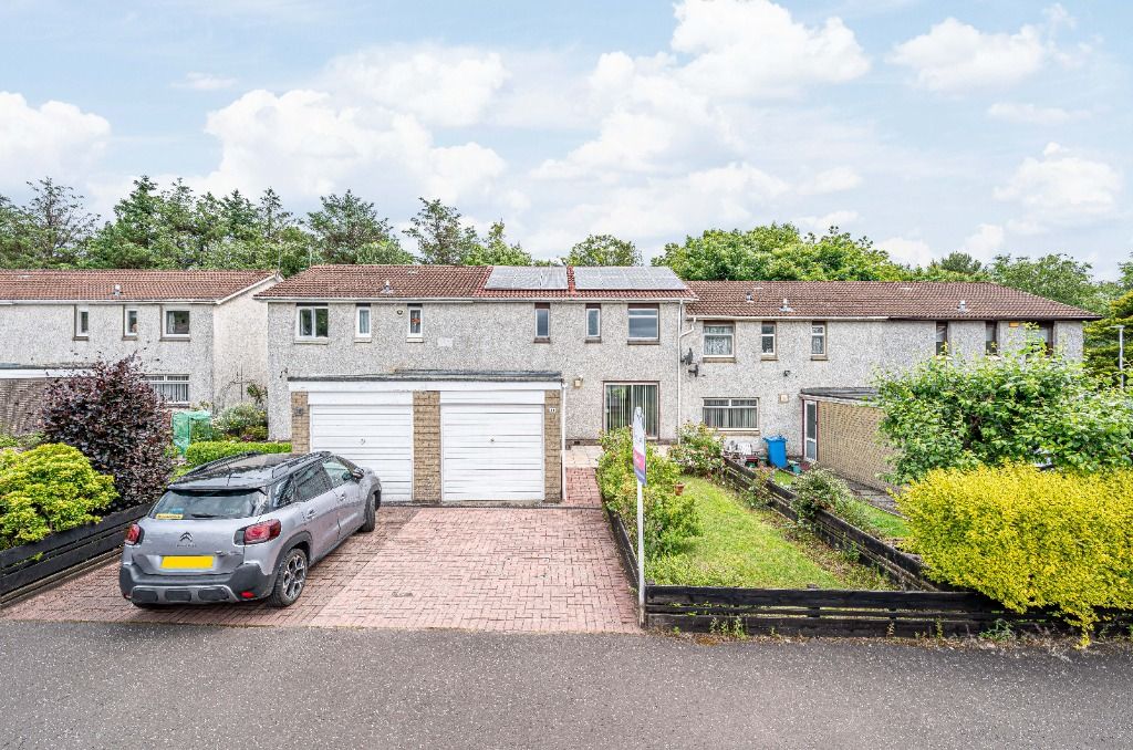 3 bed terraced house for sale in Camps Rigg, Livingston, West Lothian