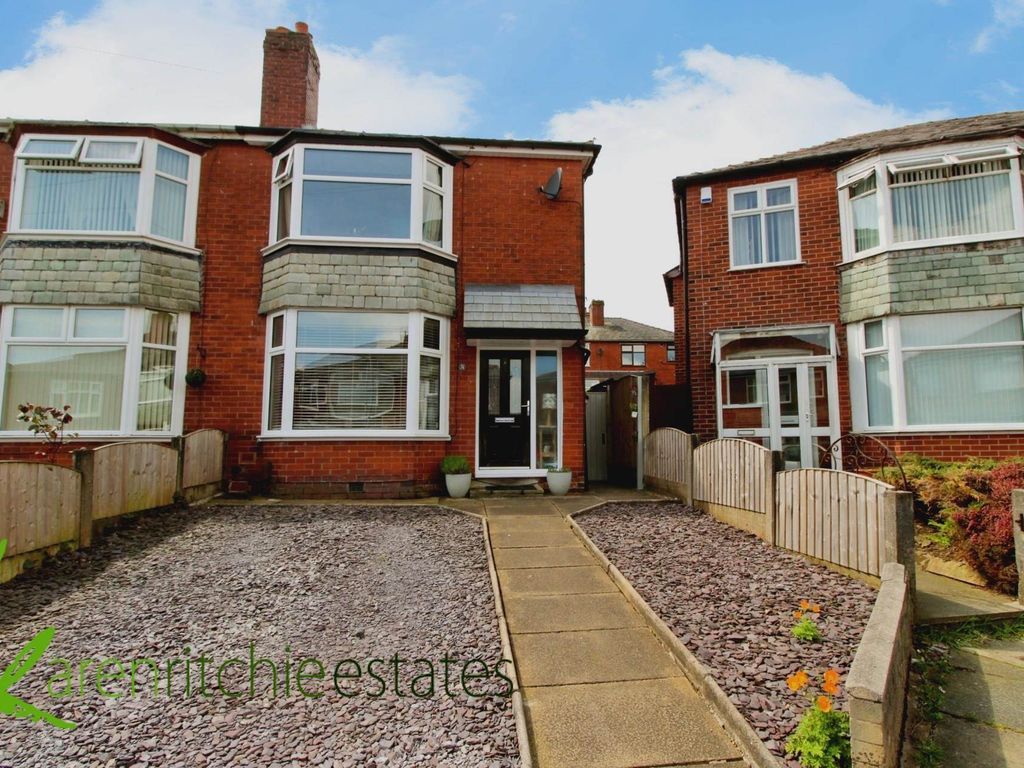 3 bed semidetached house for sale in Trawden Avenue, Smithills BL1., £
