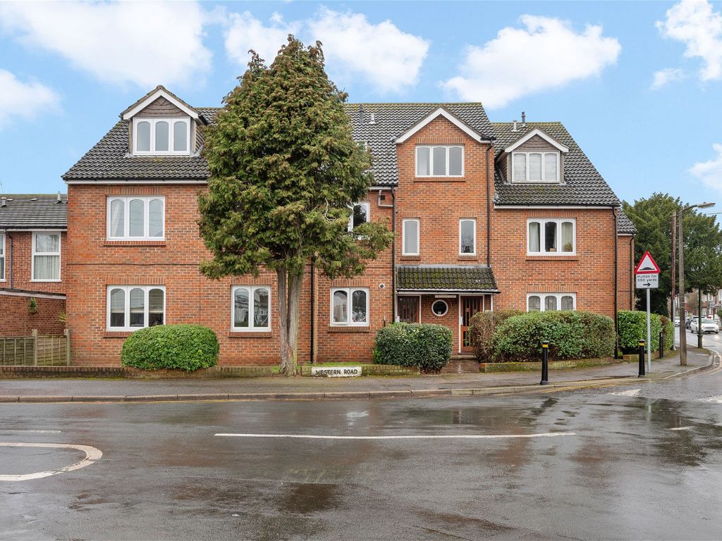 1 bed flat for sale in Western Road, Sutton SM1, £225,000 Zoopla