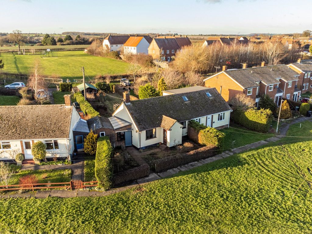 2 bed semidetached bungalow for sale in Guildhall Way, Ashdon, Saffron Walden CB10 Zoopla