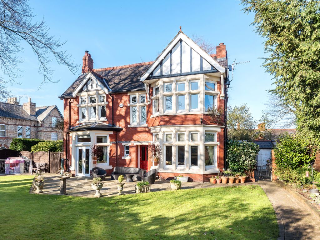 5 bed detached house for sale in Cranford, Queens Road, Oswestry SY11, £580,000 Zoopla