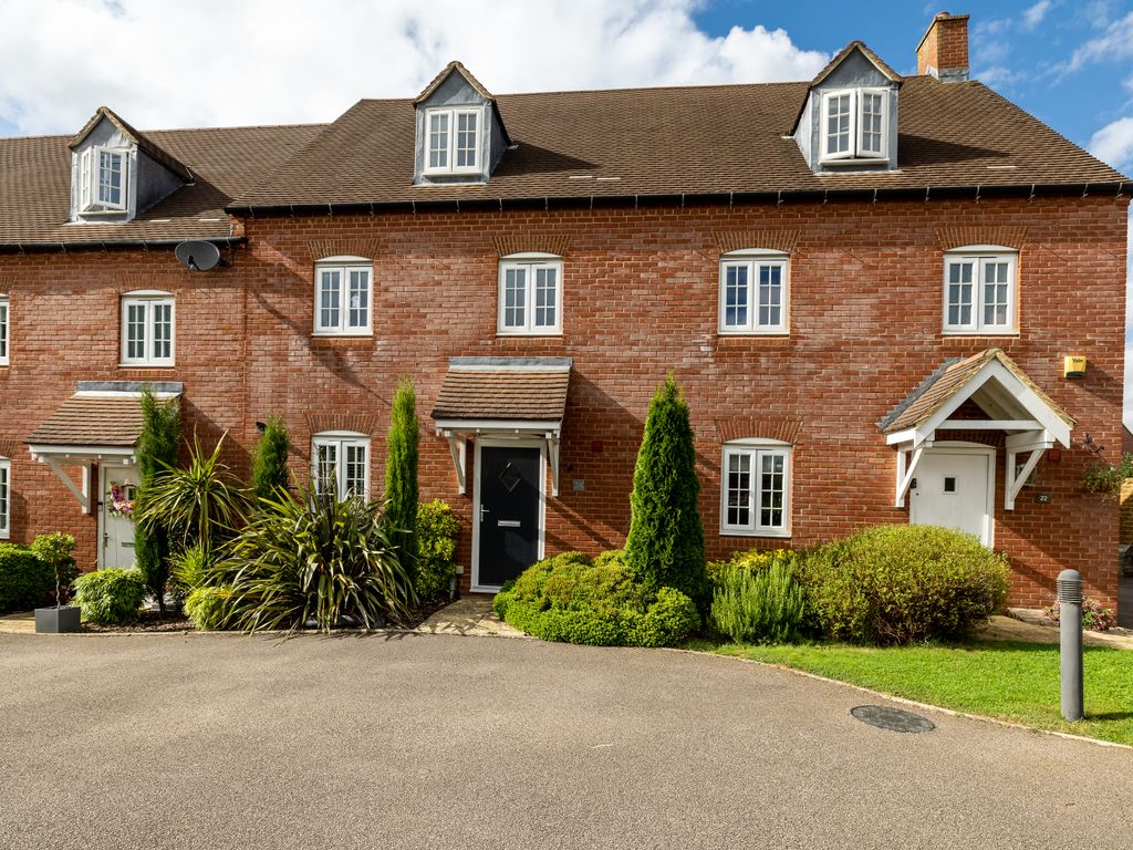 4 bed terraced house for sale in Millers Way, Middleton Cheney, Banbury OX17, £375,000 Zoopla