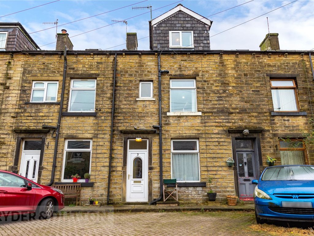 4 bed terraced house for sale in Market Walk, Marsden, Huddersfield