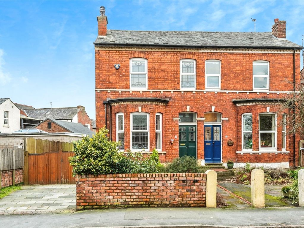 3 bed semidetached house for sale in Leyland Road, Southport