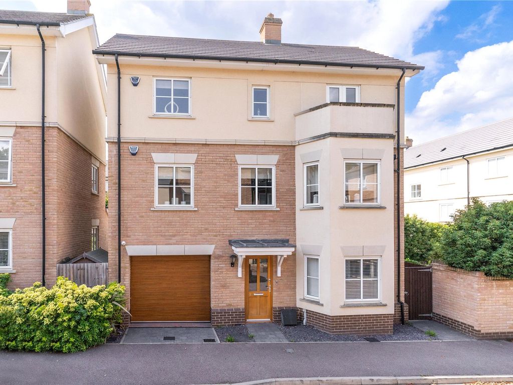 Buckingham Road, Epping, Essex CM16