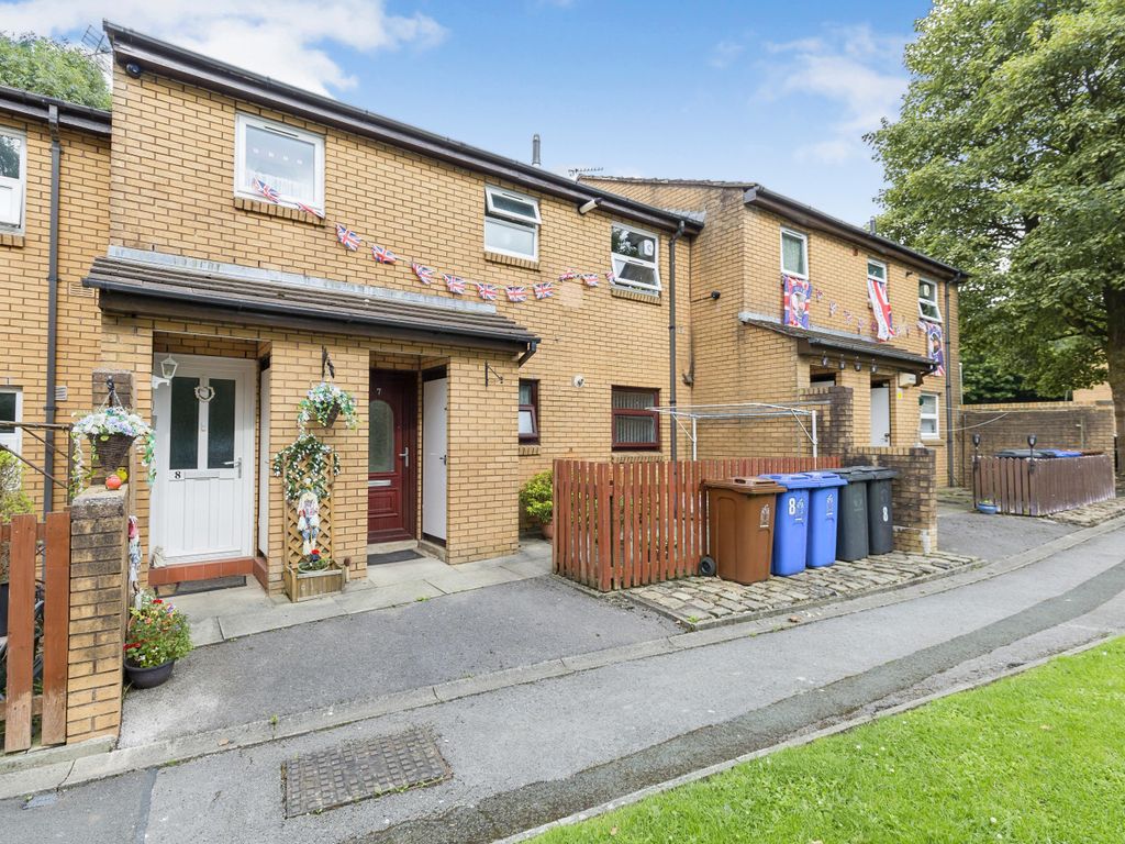 2 bed flat for sale in Merlin Drive, Oswaldtwistle, Accrington BB5 Zoopla